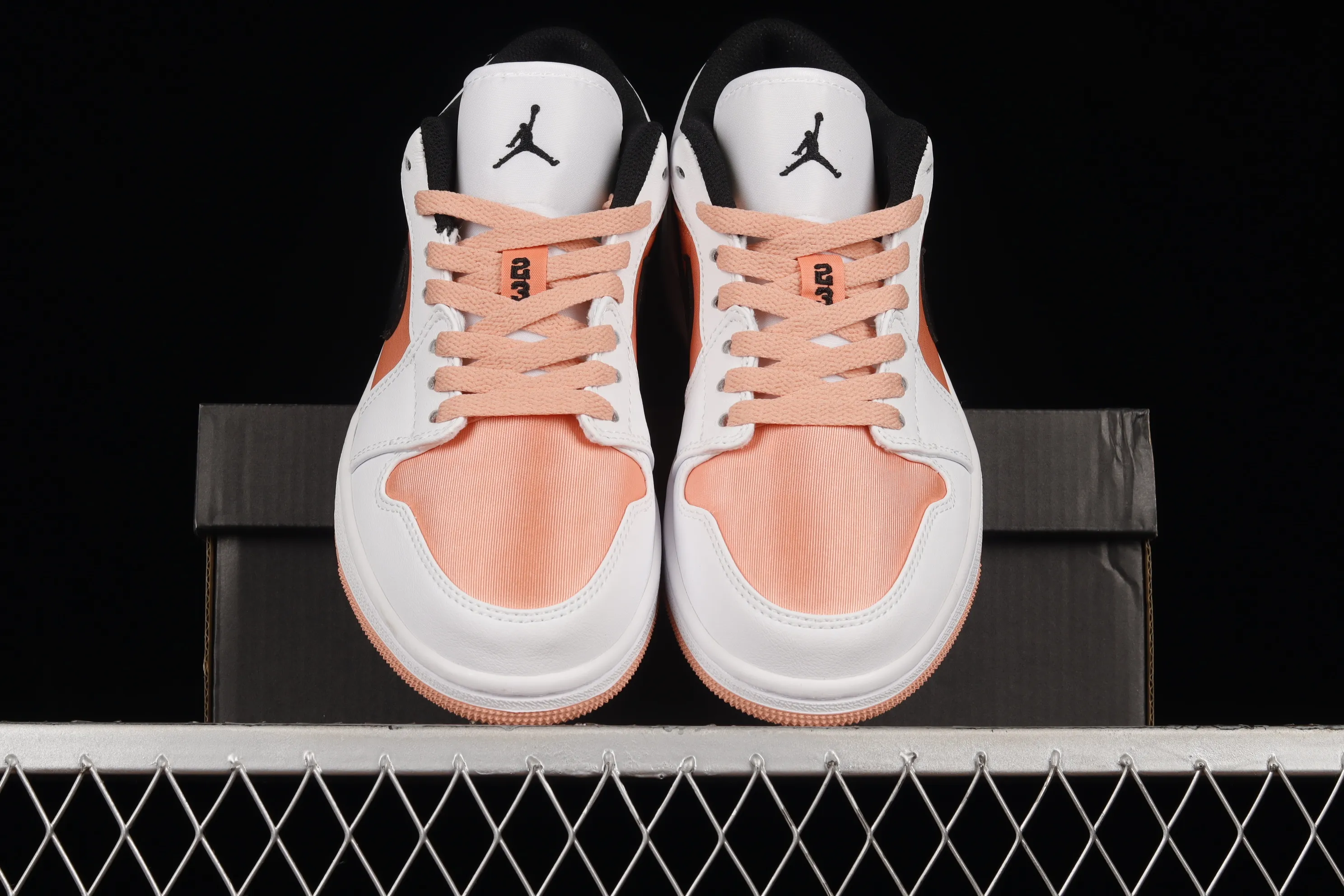 All categories Air Jordan Jordan series basketball shoes Air Jordan 1 Low Z version Air Jordan 1 Low AJ1 Joe 1 apricot orange low-top cultural and leisure sports sneakers DM8960-801